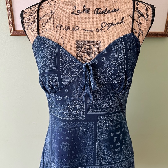 Urban Outfitters UO Elodie Printed Mesh Mini Dress - Size Medium - Picture 4 of 5